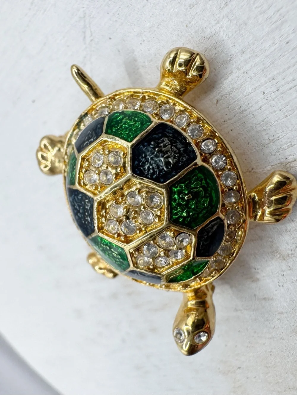 Turtle brooch gold tone green blue enamel rhinestone kitschy animal jewelry